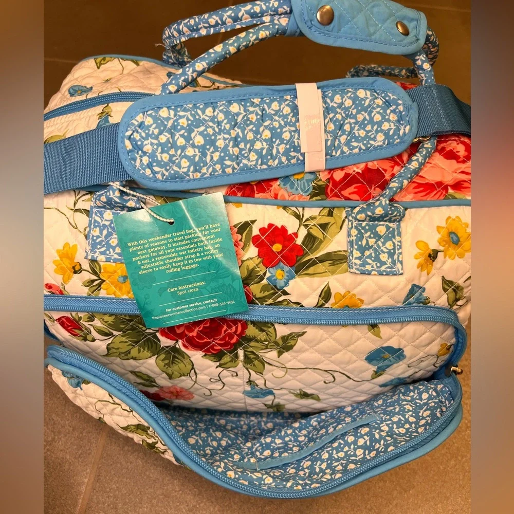 Quilted Floral Travel Bag by Pioneer Woman w/ Adjustable Shoulder Strap